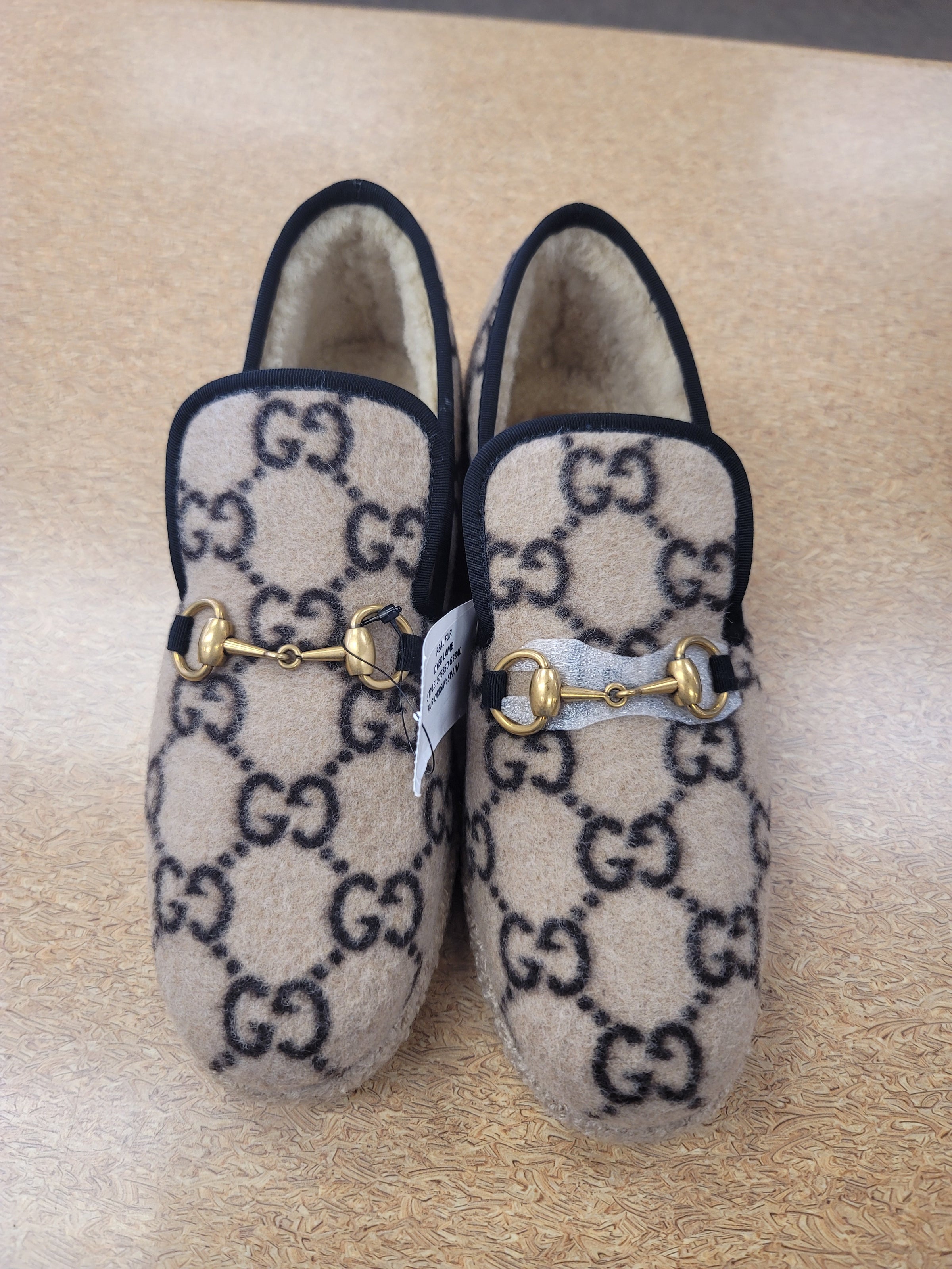 pilfer Moralsk log Gucci Horsebit Merino Wool Loafer Size 10 (40.5) | Shop Clothes Mentor